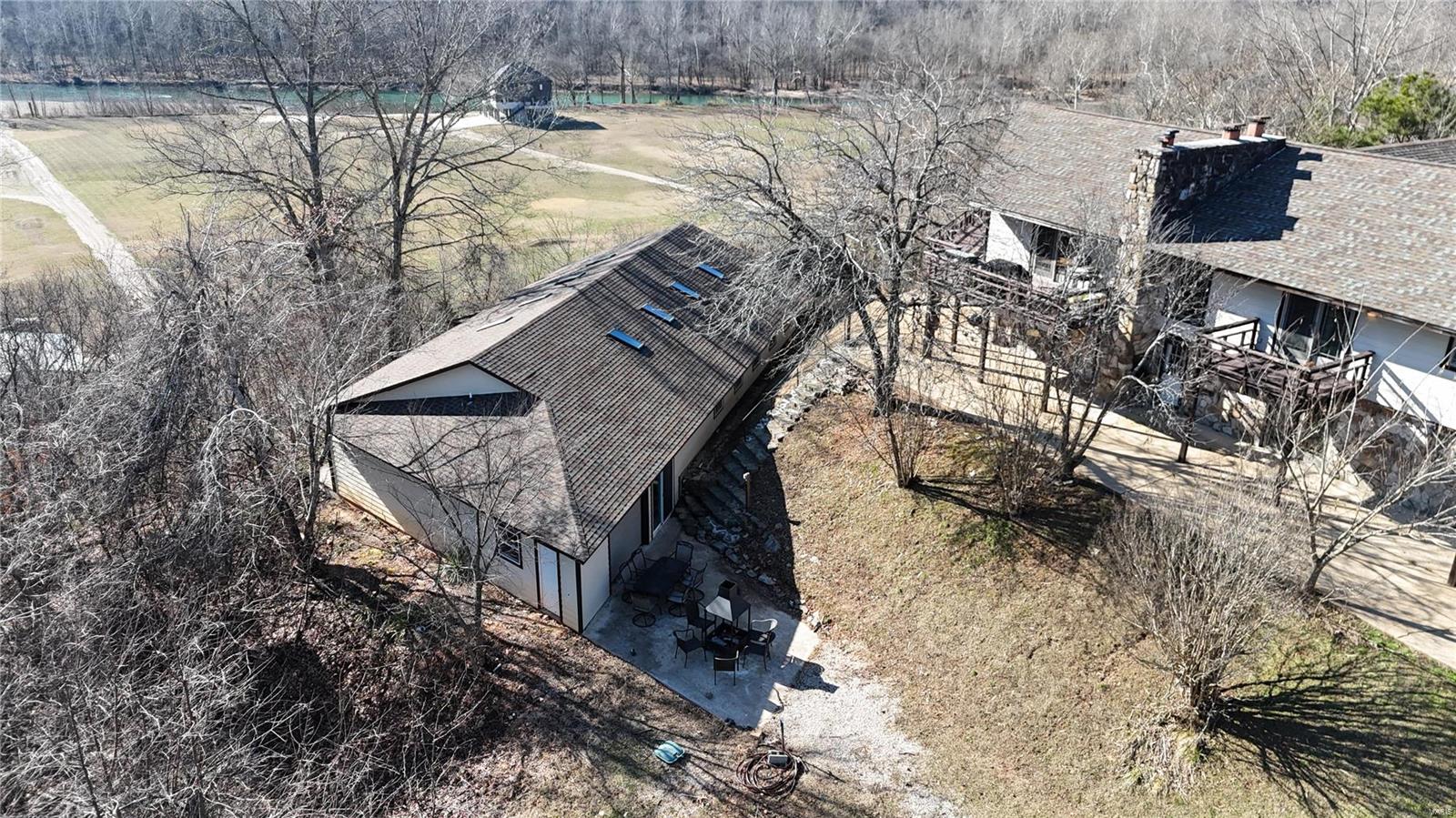 2385 Brown Road Property Photo 8