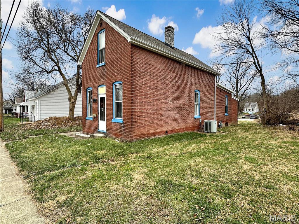 224 Brackett Street Property Photo 3