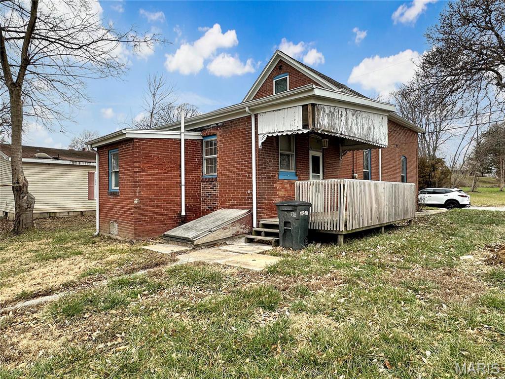224 Brackett Street Property Photo 4