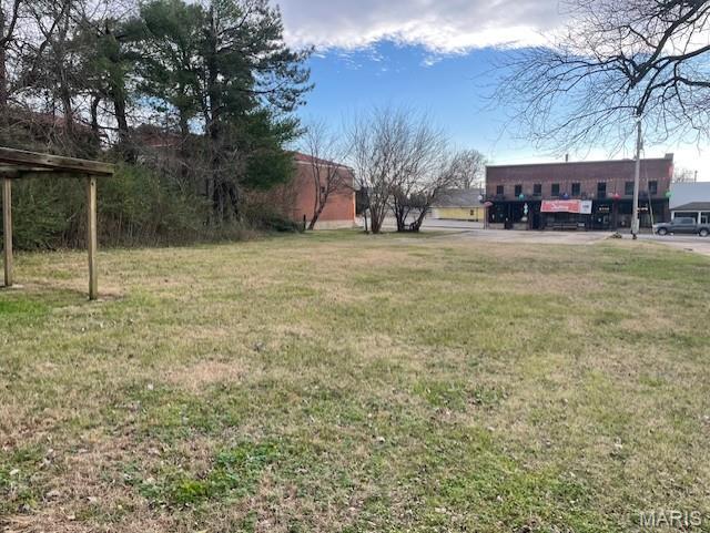 208 E Richardson Property Photo 1