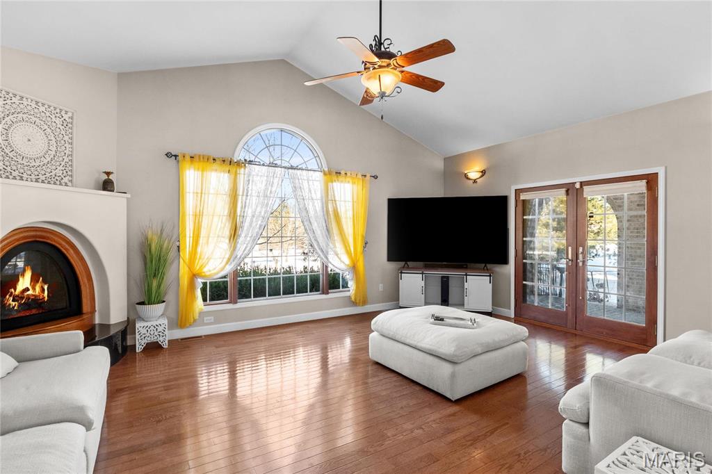 882 Edwards Street Property Photo 18