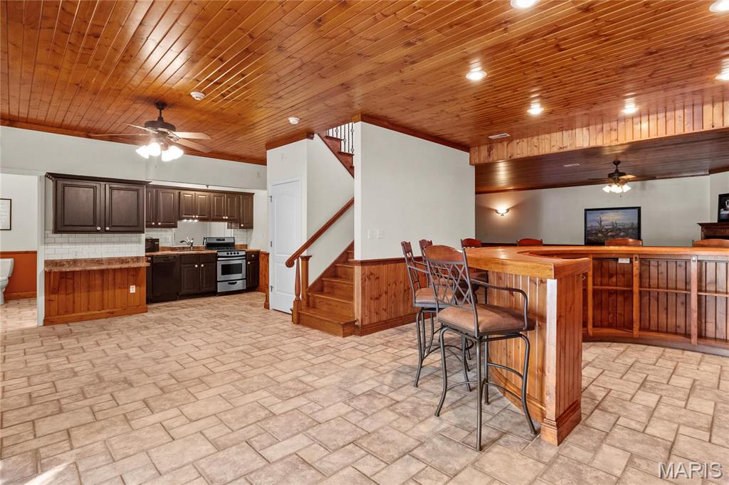 882 Edwards Street Property Photo 41