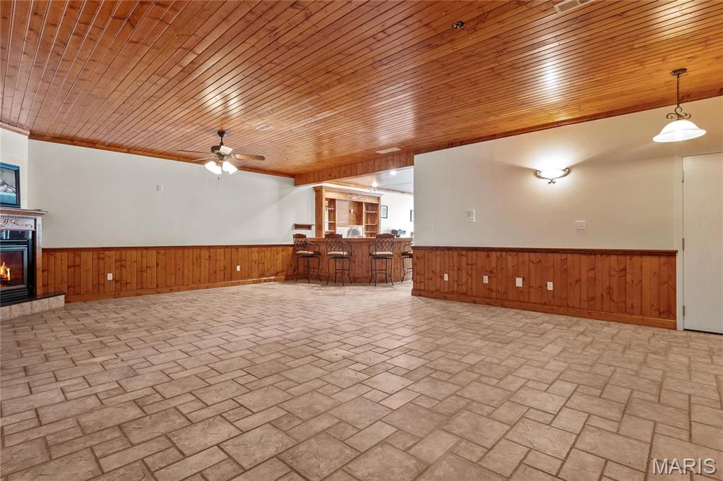 882 Edwards Street Property Photo 44