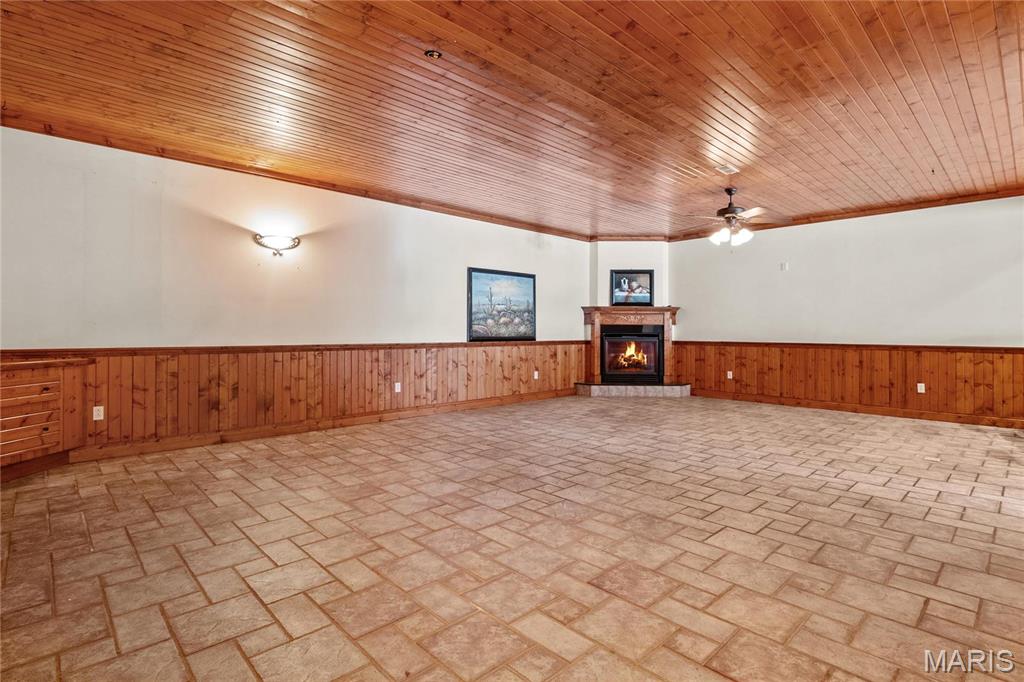 882 Edwards Street Property Photo 46