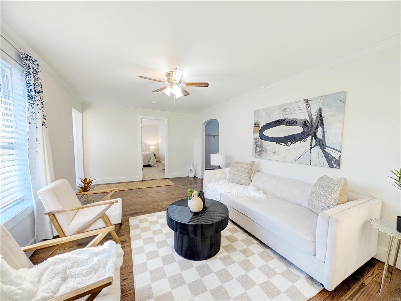 526 W Saint Louis Street Property Photo 4