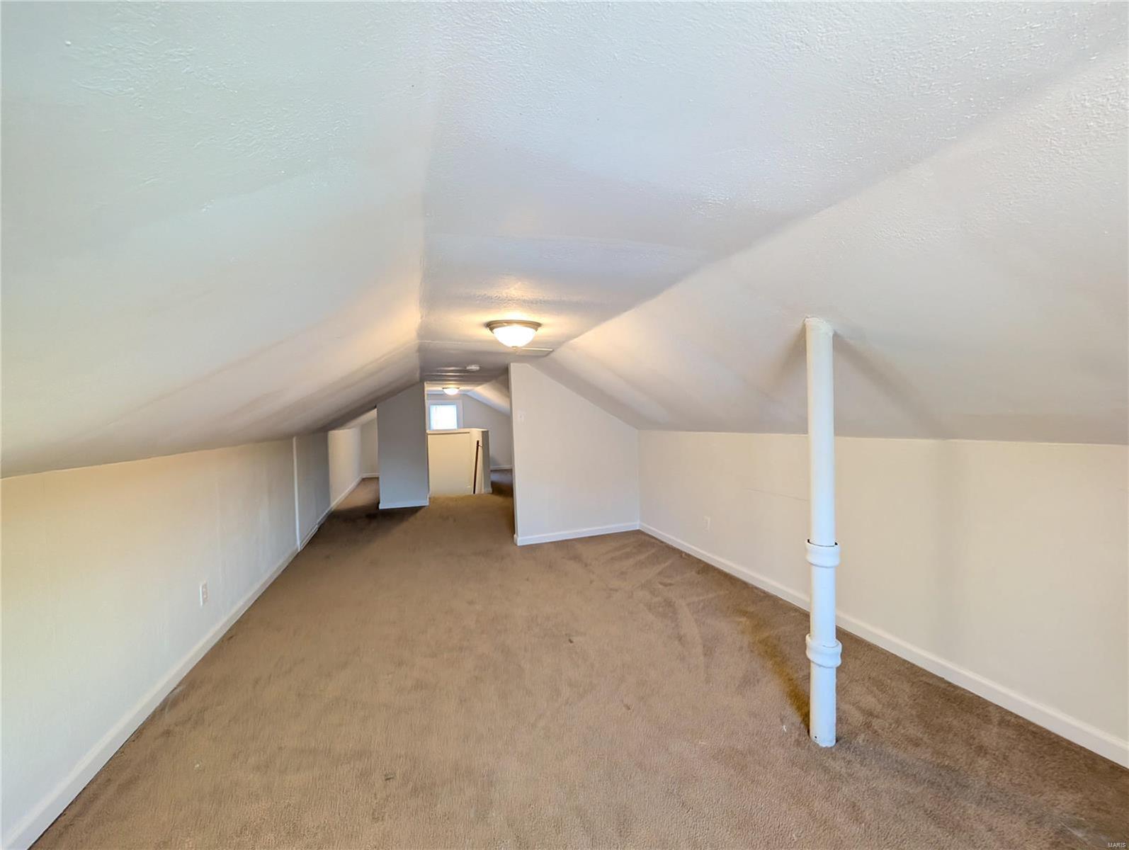 526 W Saint Louis Street Property Photo 16