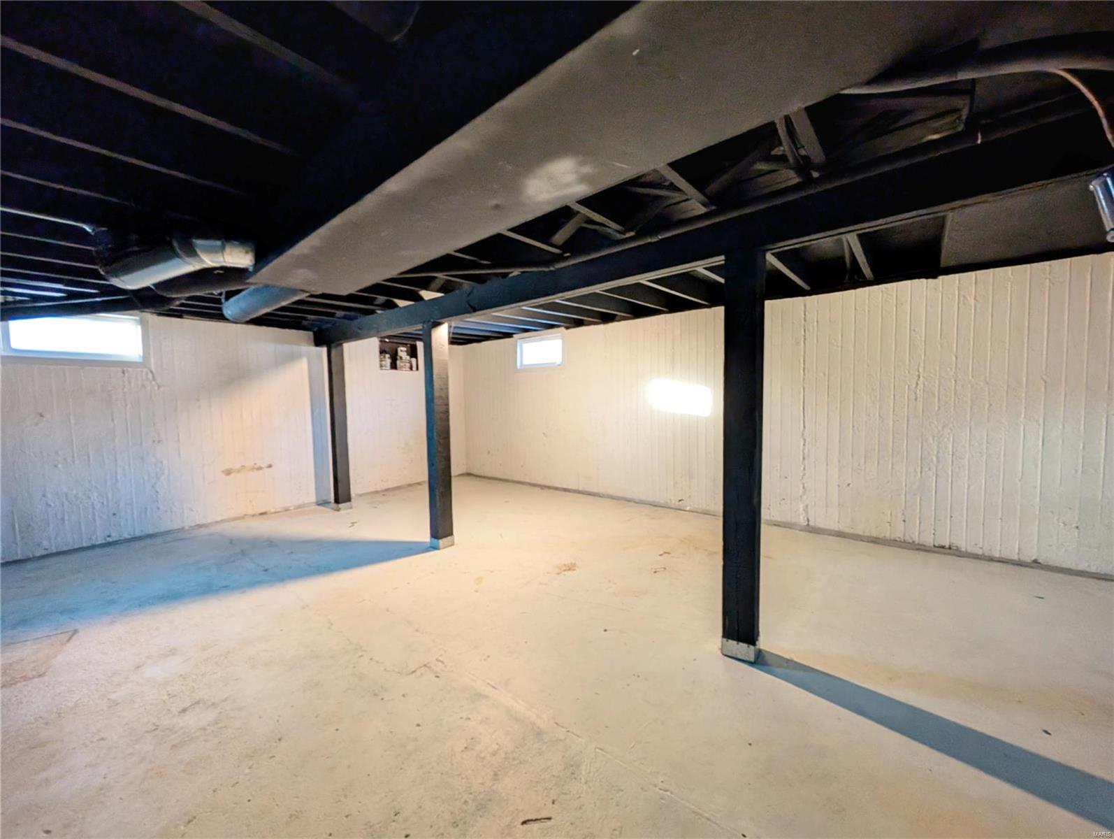526 W Saint Louis Street Property Photo 18