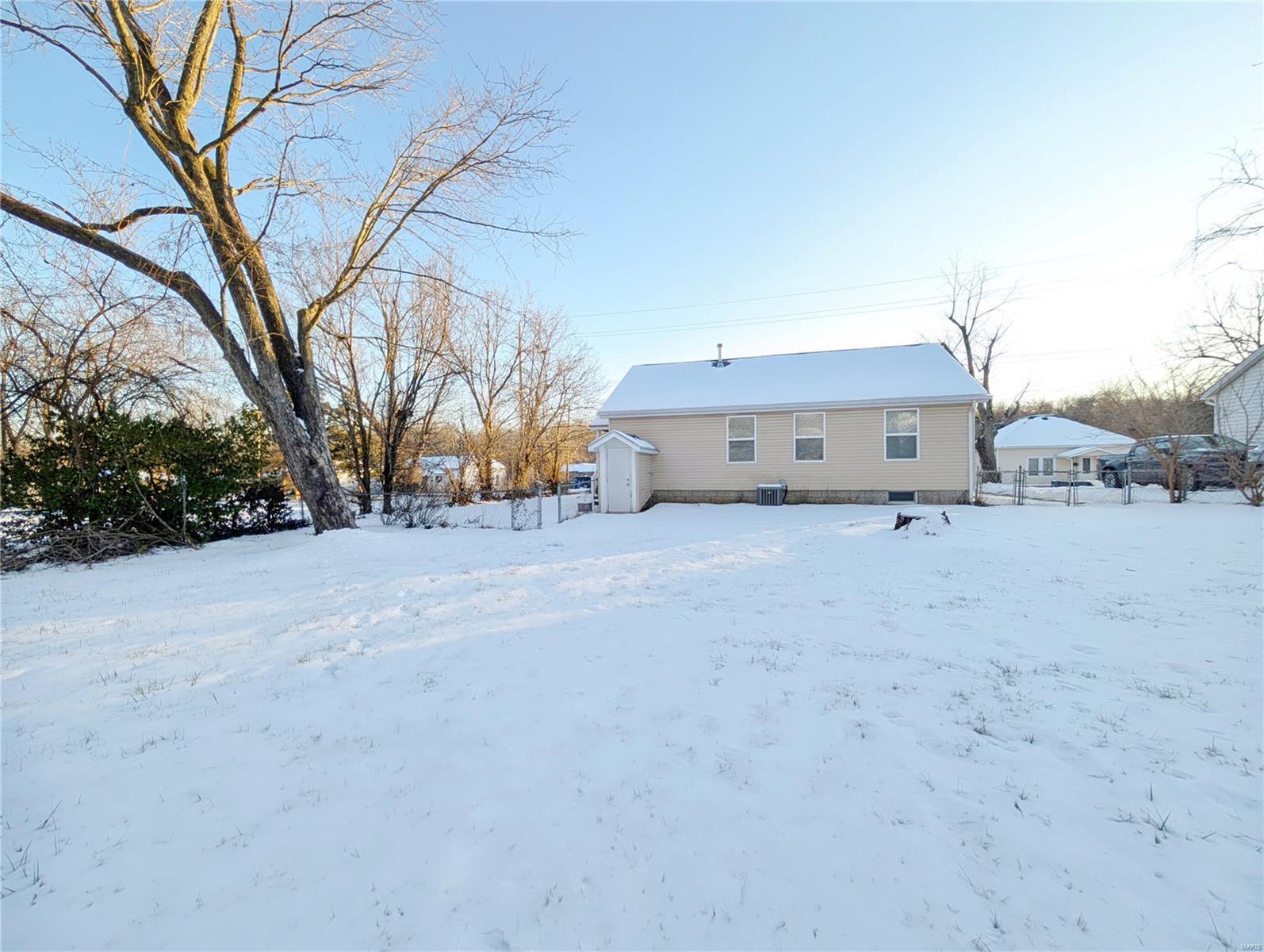526 W Saint Louis Street Property Photo 19