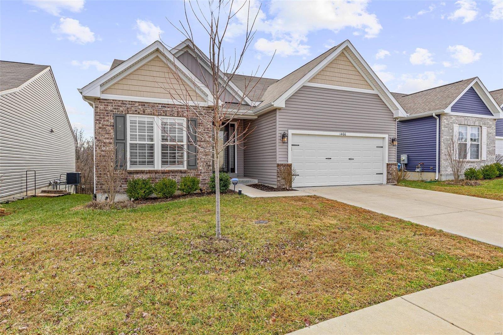 1466 Arlington Heights Way Property Photo 2