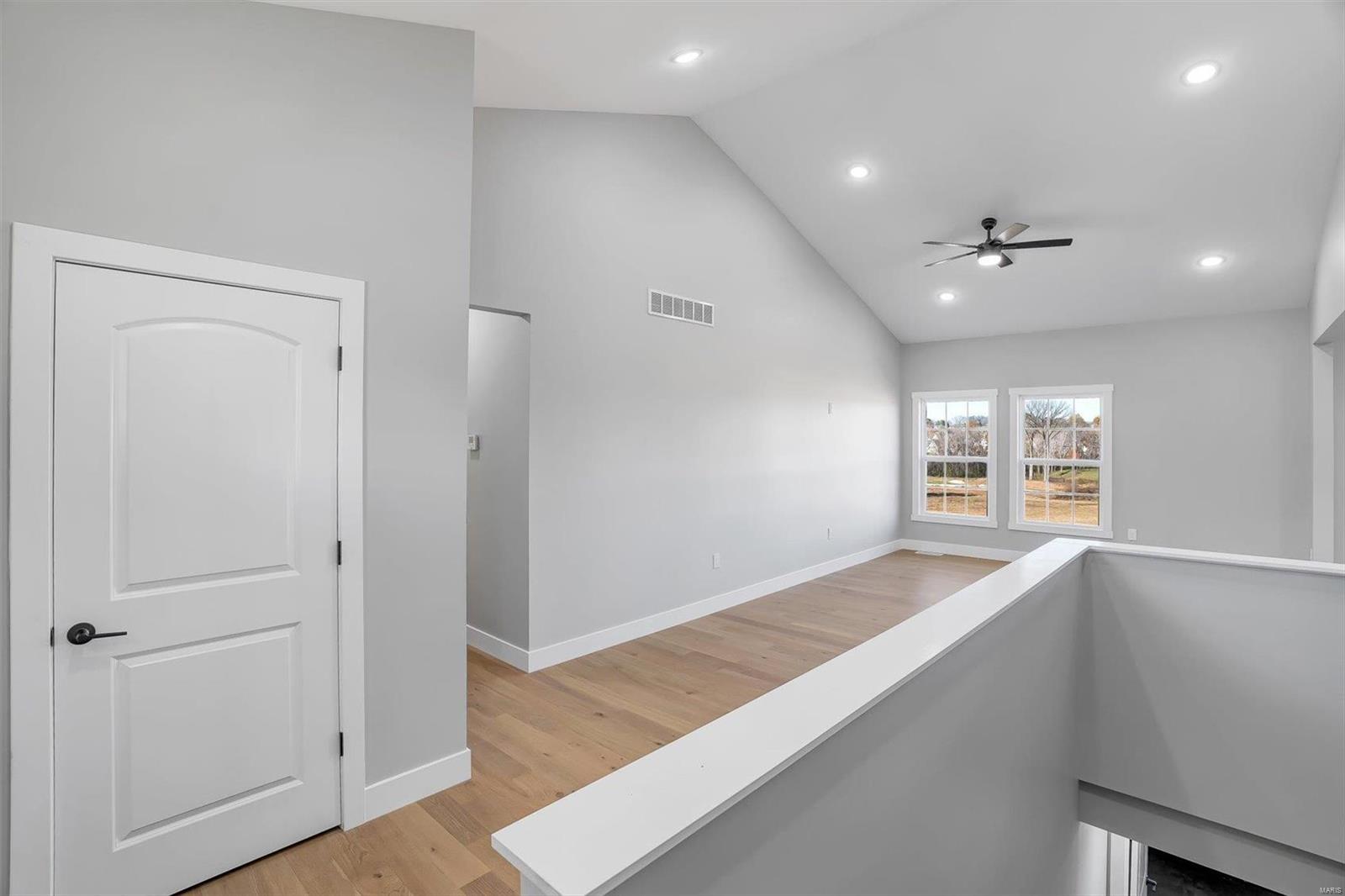 2217 Wind Crest Court Property Photo 11