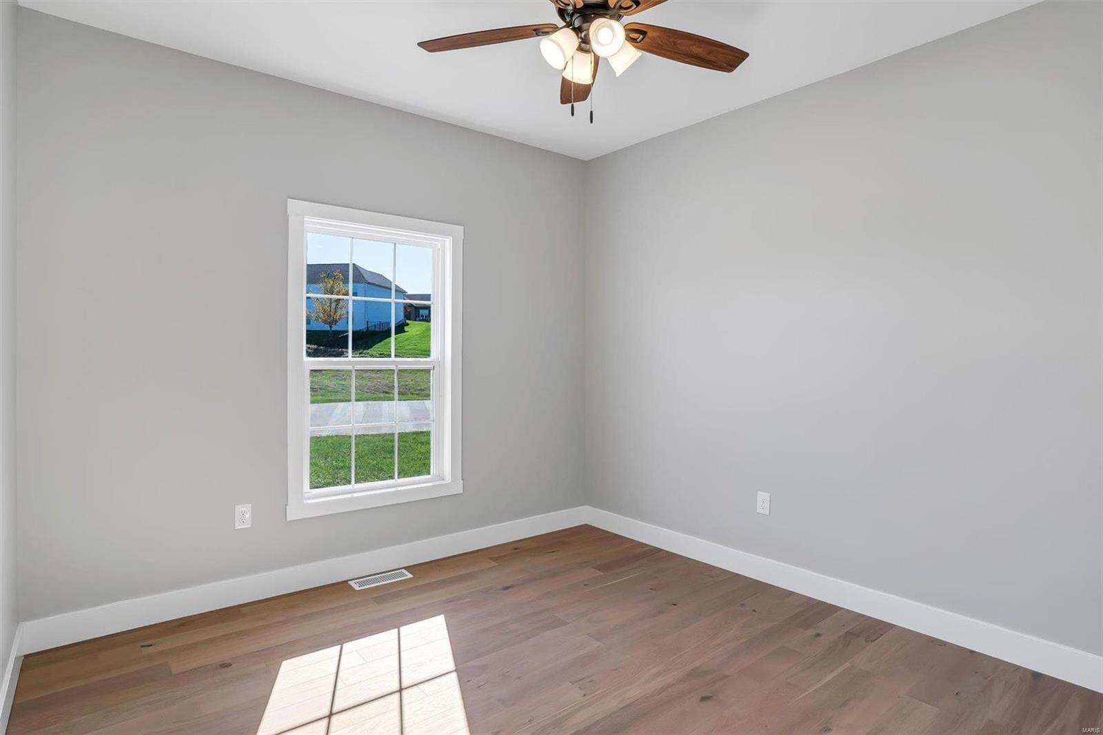 2217 Wind Crest Court Property Photo 25