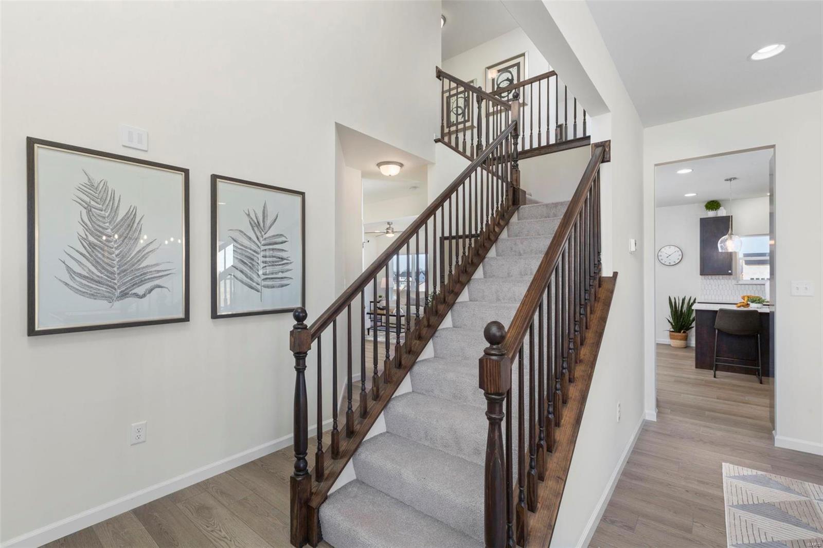 1035 Red Fox Drive Property Photo 3