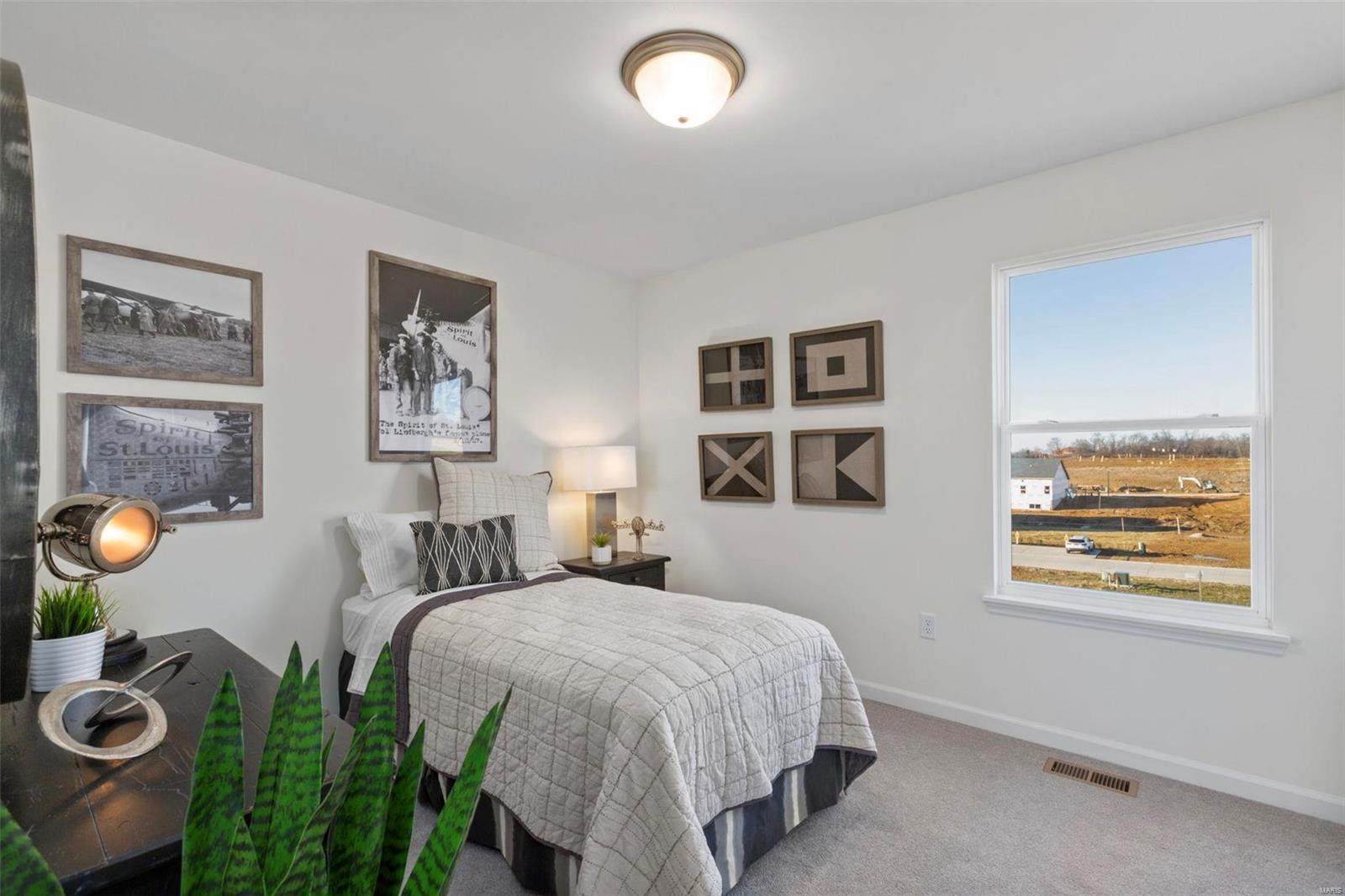 1035 Red Fox Drive Property Photo 19