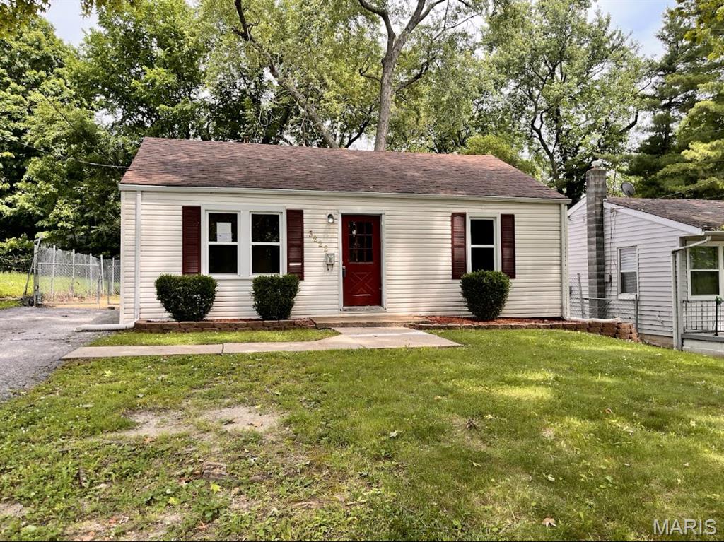 3222 W Tennyson Avenue Property Photo 1