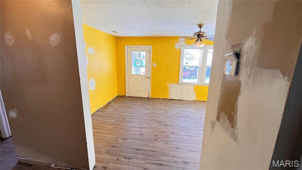 3222 W Tennyson Avenue Property Photo 11