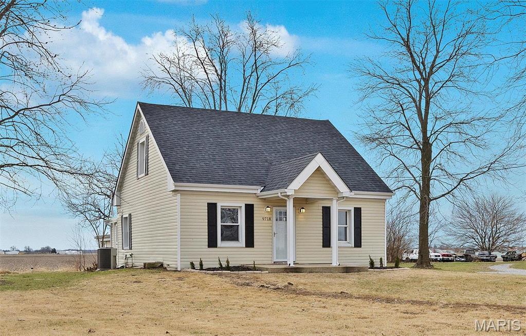 9718 Loos Road Property Photo 1