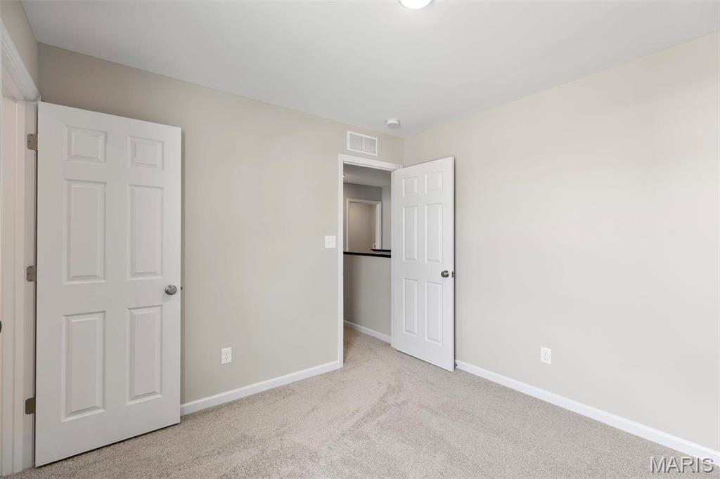 2 Burlington At Liberty Commons Property Photo 10