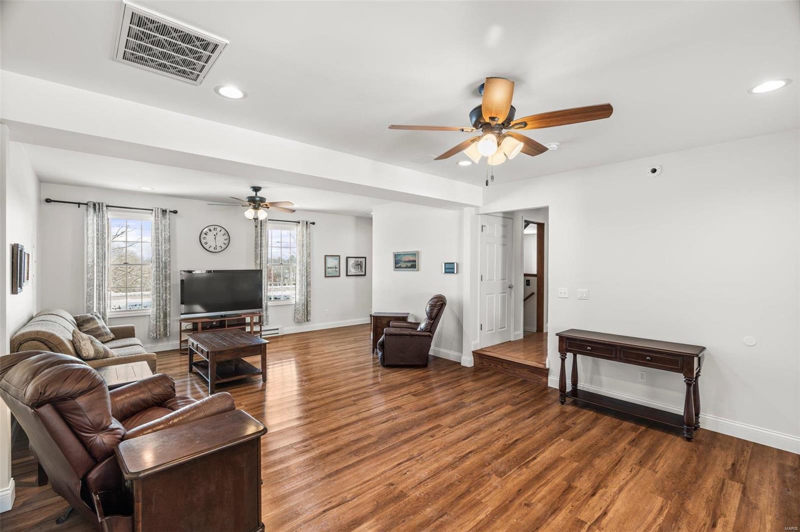 4861 South Point Road Property Photo 14