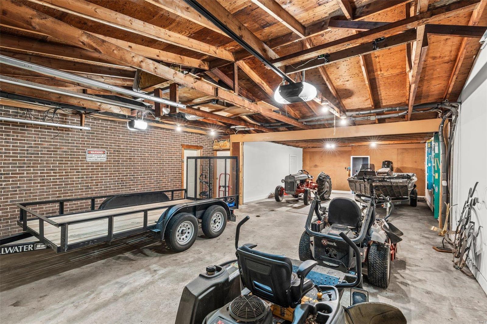 4861 South Point Road Property Photo 41