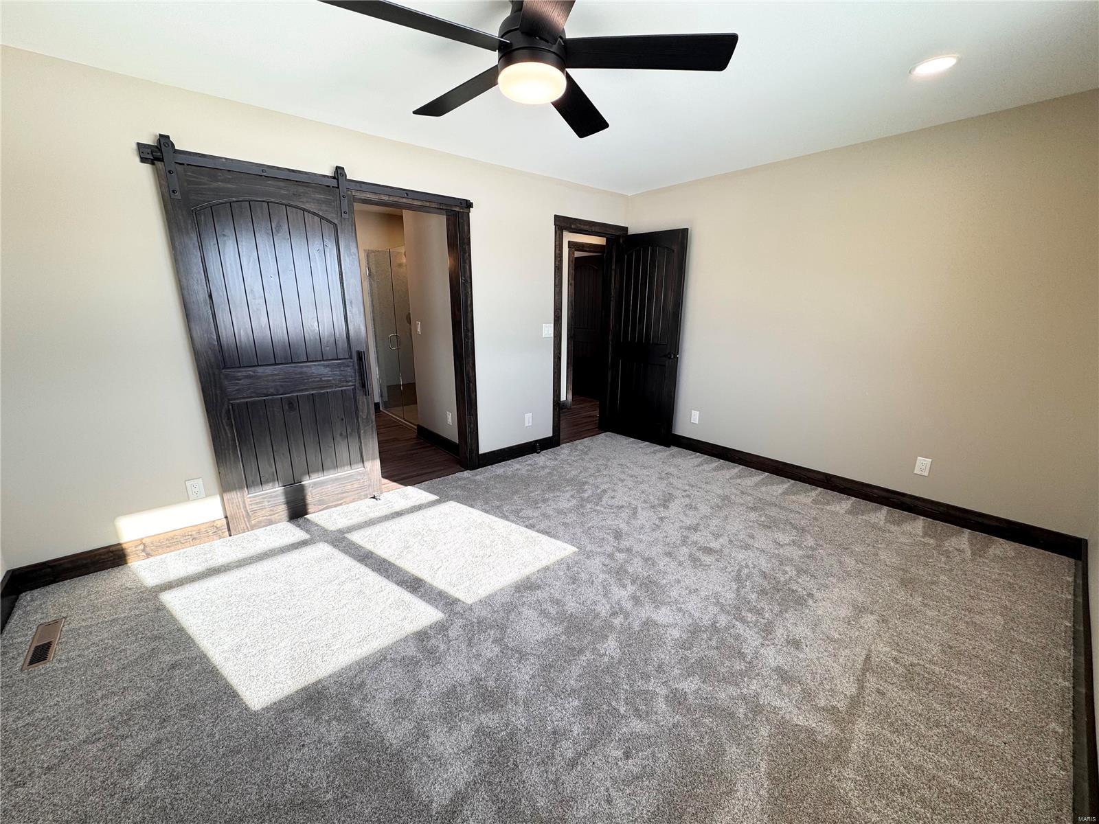 34688 Mo-d Property Photo 21