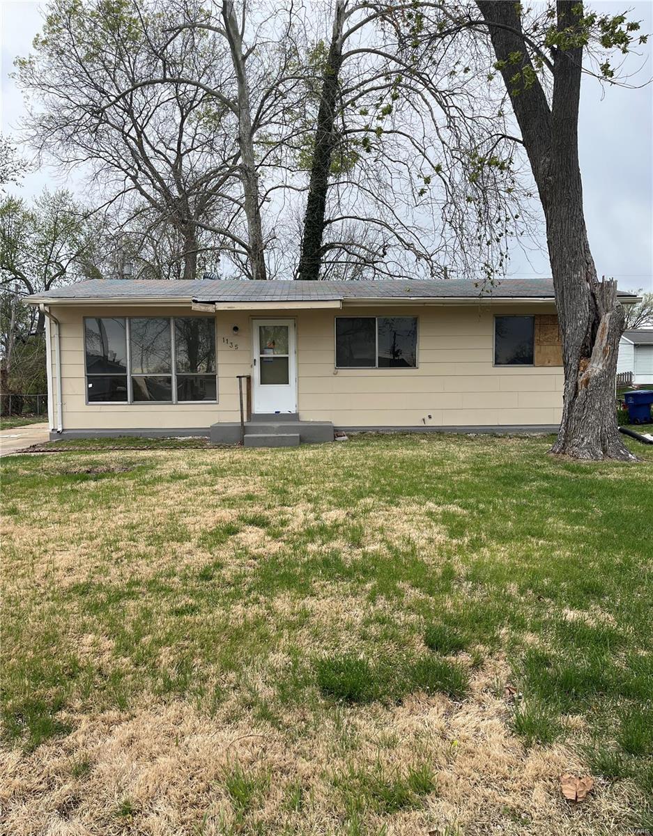 1135 Campion Lane Property Photo 1
