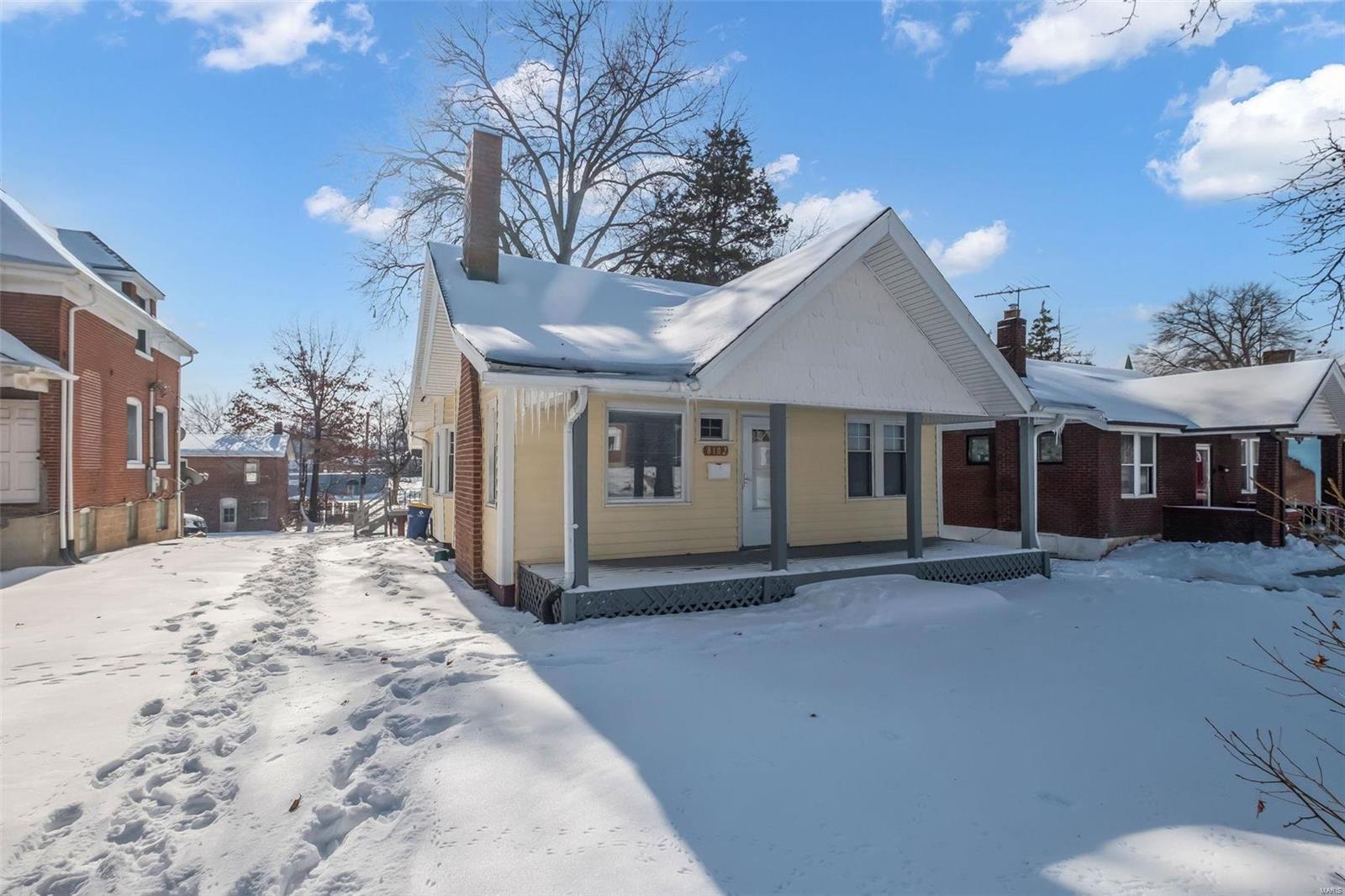 8102 Washington Street Property Photo 1