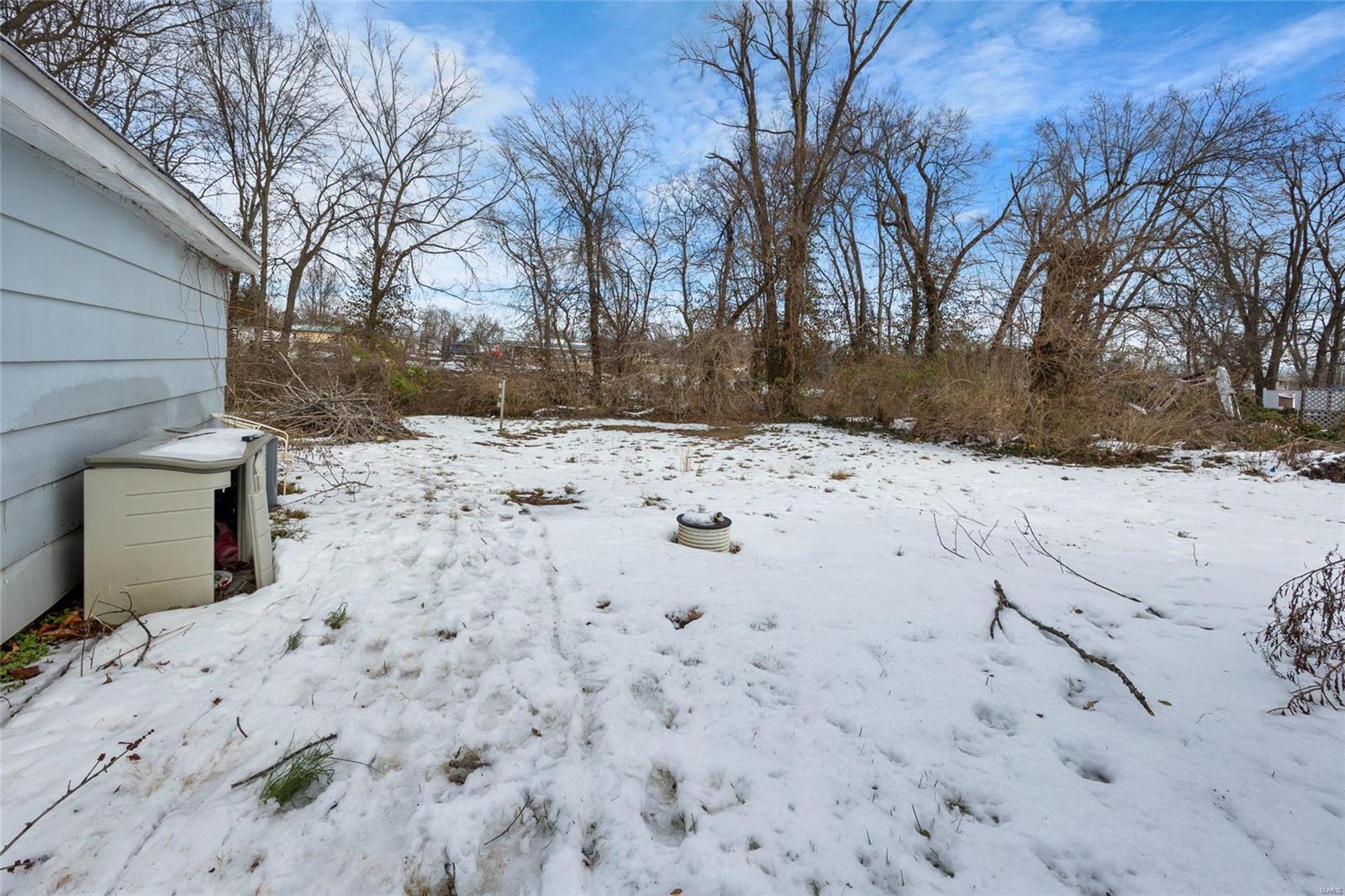 623 Quarry Street Property Photo 29