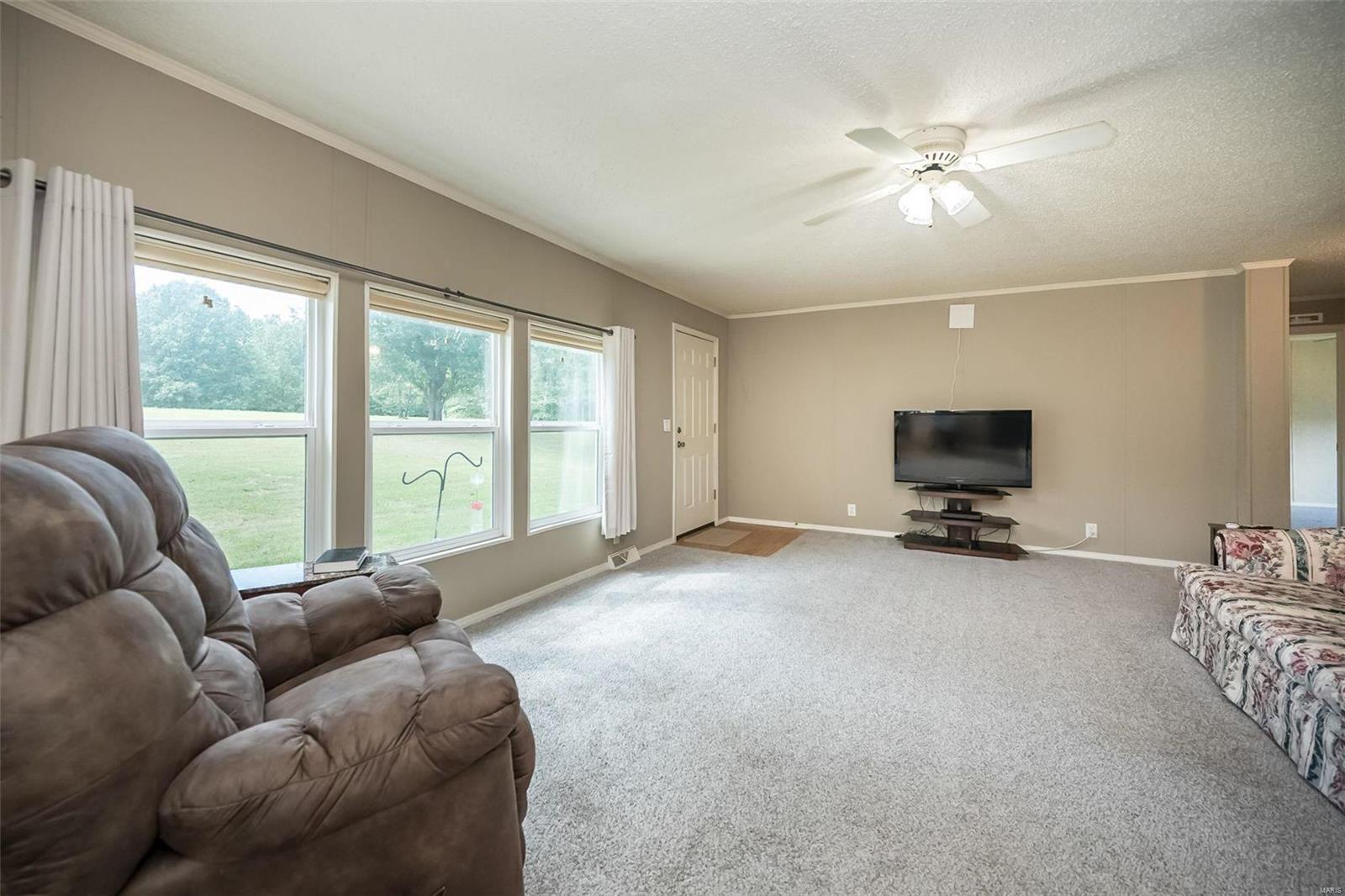 2120 Plattin Meadows Drive Property Photo 7