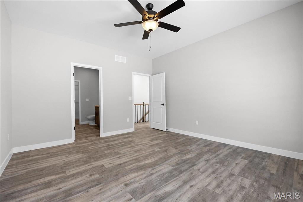 8011 8 Villa Valley Ln Property Photo 10