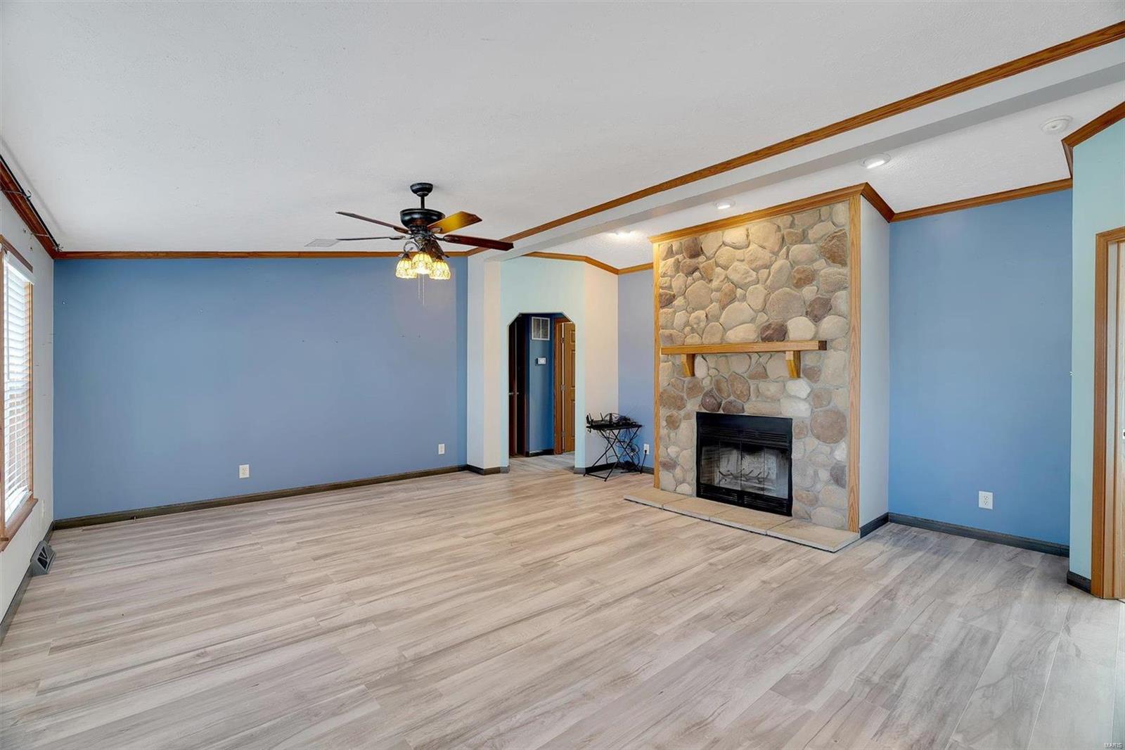 3808 E Point Drive Property Photo 11