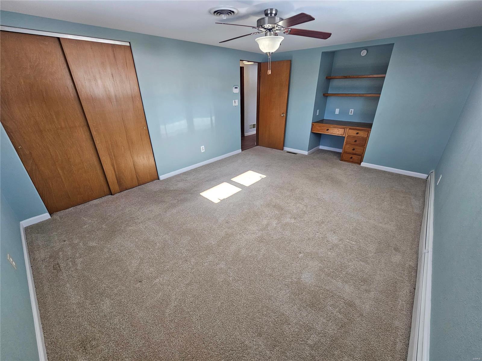 111 Linn Drive Property Photo 7