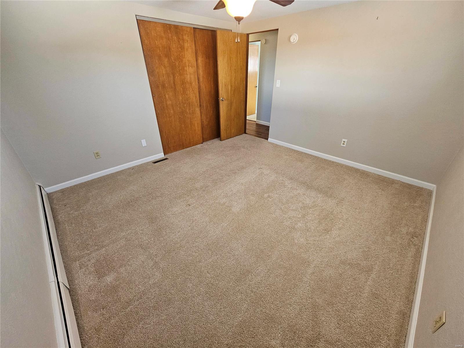 111 Linn Drive Property Photo 8