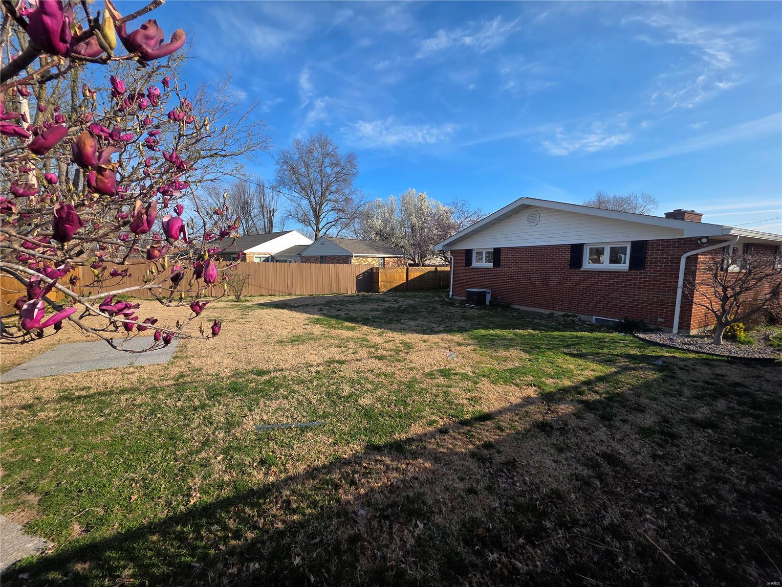 111 Linn Drive Property Photo 21