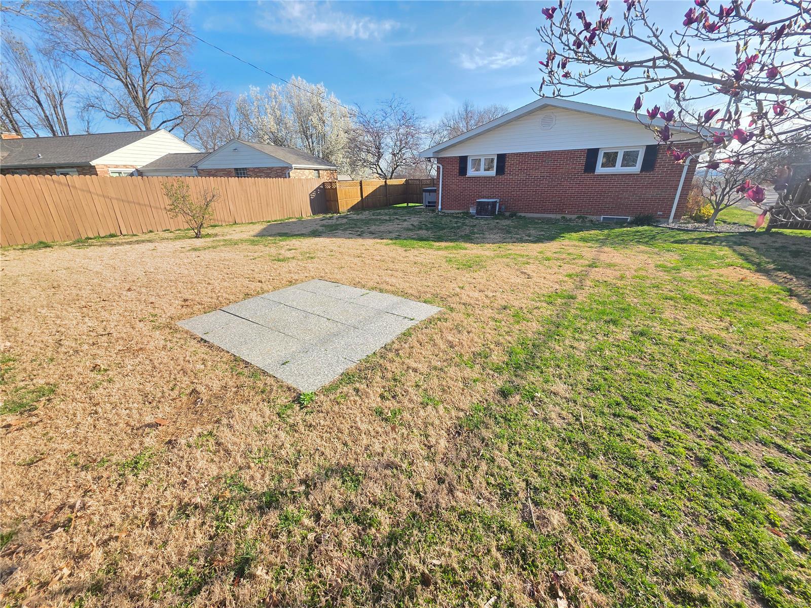 111 Linn Drive Property Photo 23