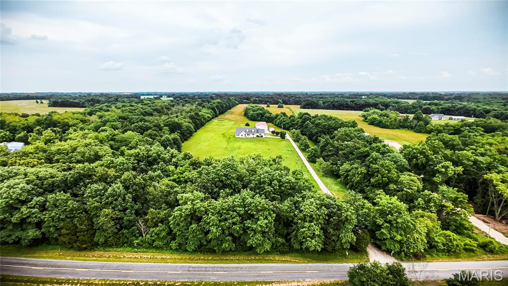 20305 Highway M Property Photo 3