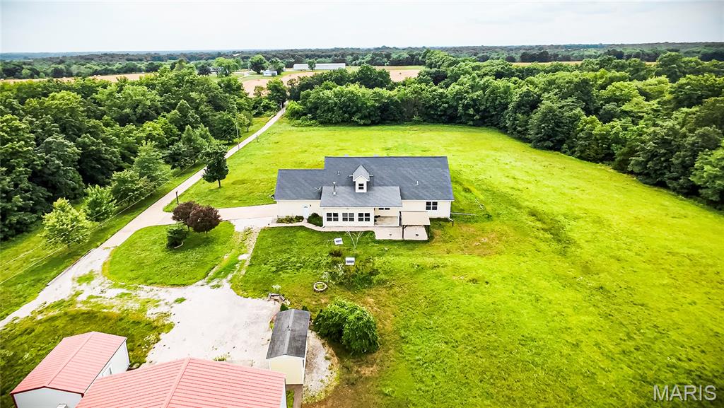 20305 Highway M Property Photo 7