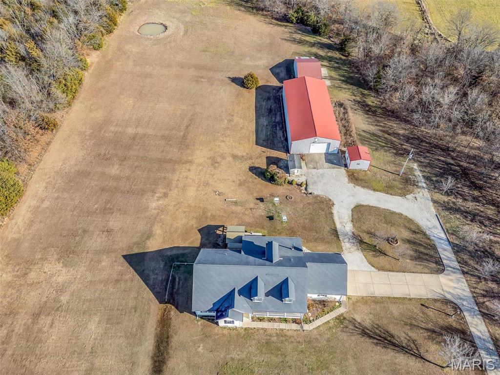20305 Highway M Property Photo 9