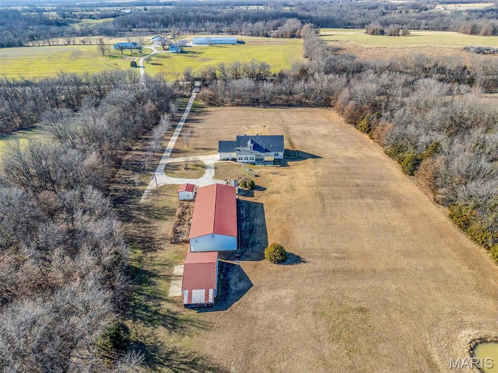 20305 Highway M Property Photo 10