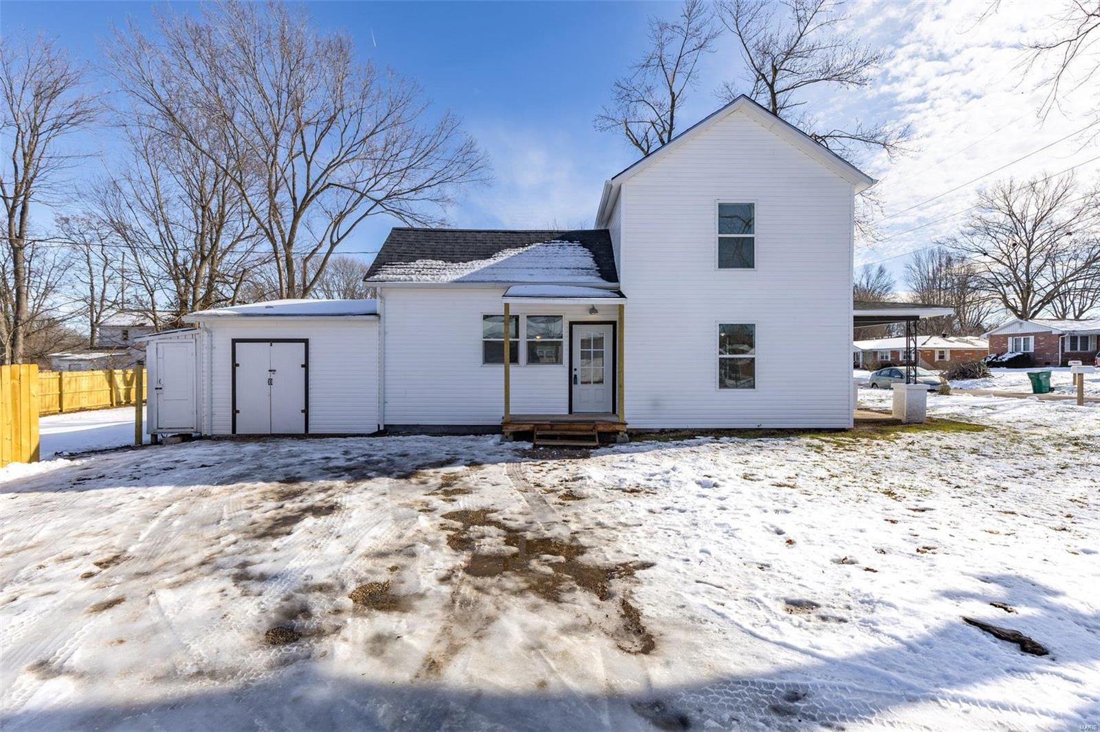 401 Forster Property Photo 2