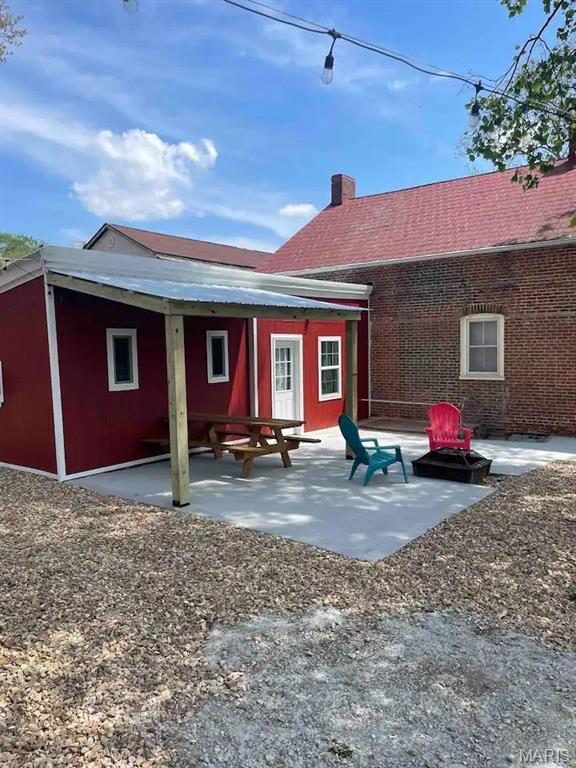 606 Washington Street Property Photo 3