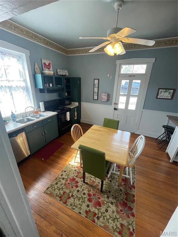 606 Washington Street Property Photo 6