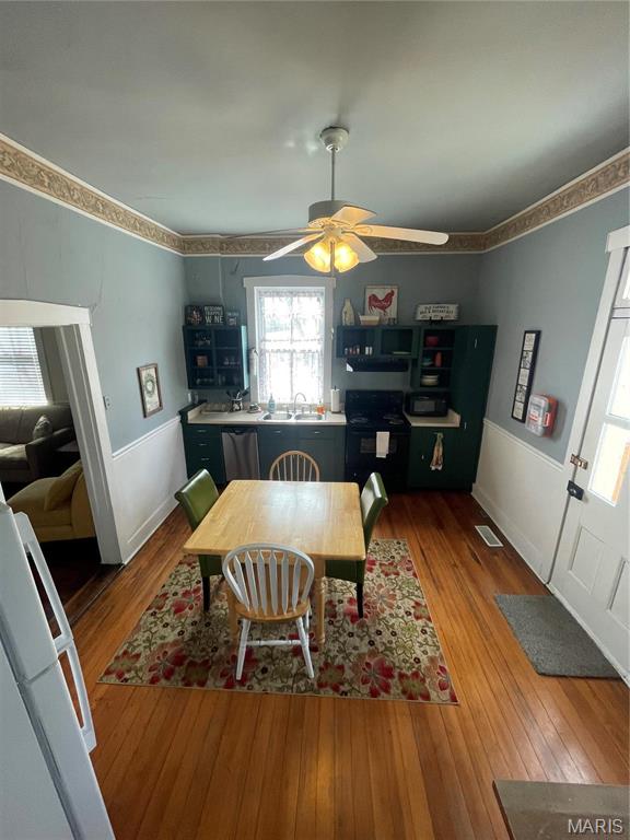 606 Washington Street Property Photo 7