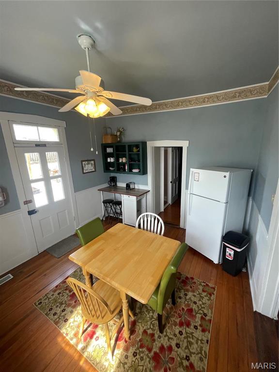 606 Washington Street Property Photo 8