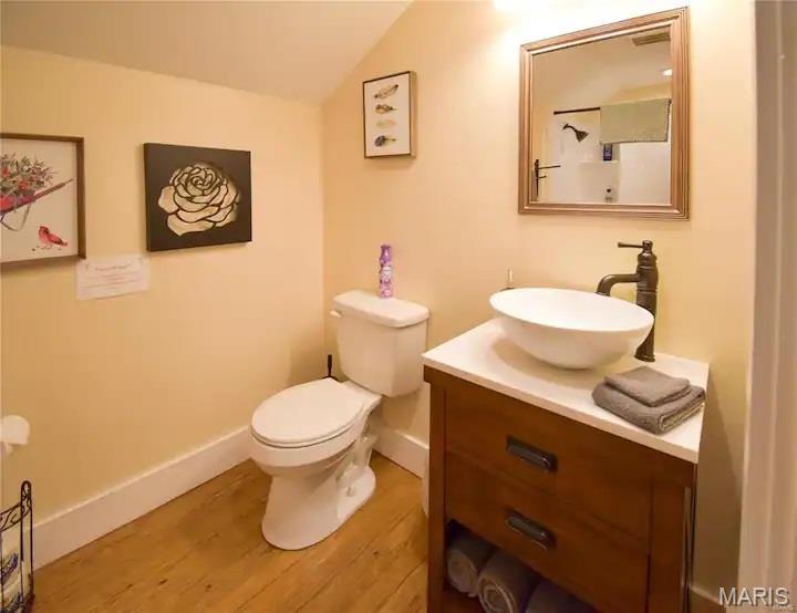 606 Washington Street Property Photo 13