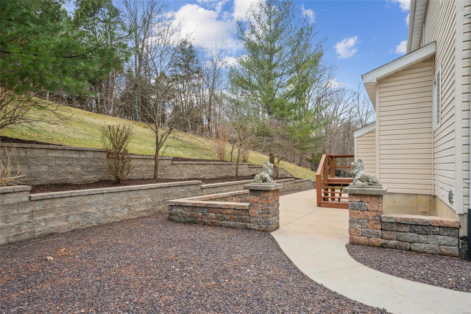 730 Hesemann Ridge Court Property Photo 25