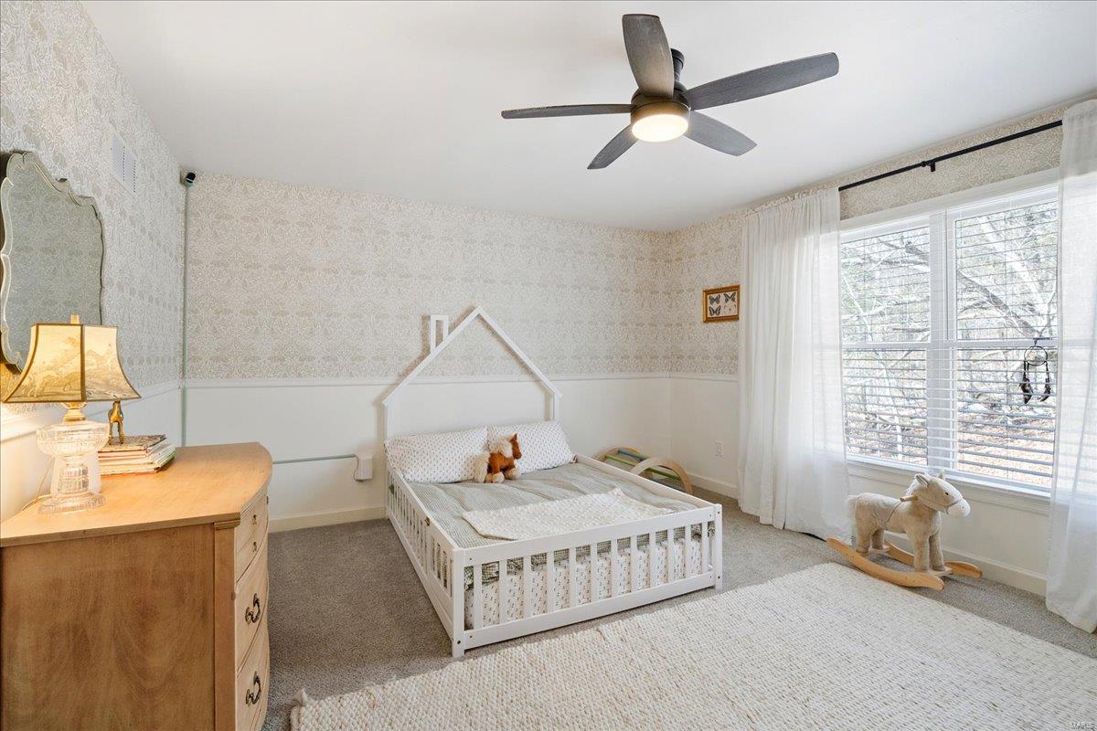 219 Emerald Vale Drive Property Photo 30