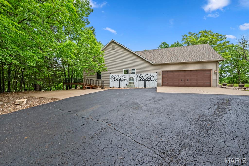 4437 Killdeer Drive Property Photo 3