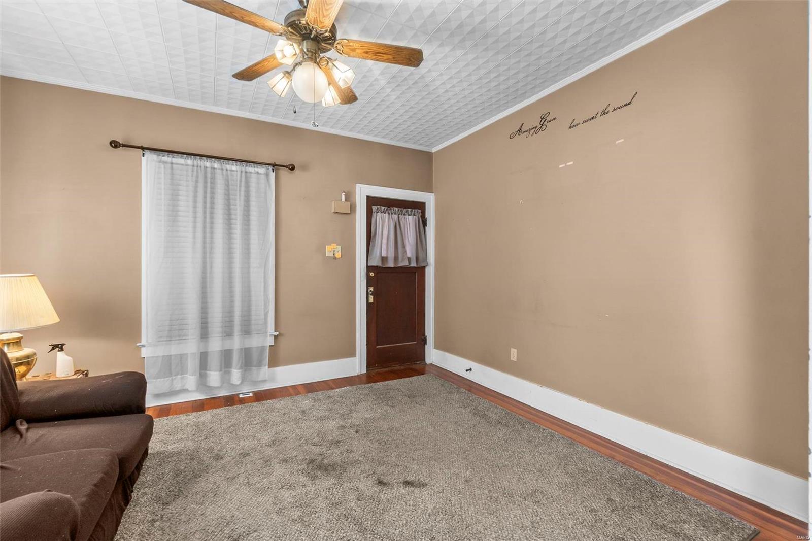 604 N Fountain Street Property Photo 4