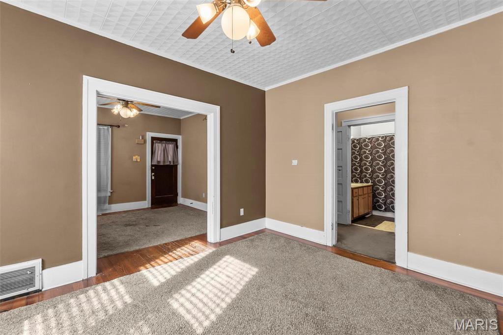 604 N Fountain Street Property Photo 6