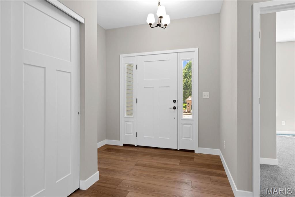 690 Vinci Dr Property Photo 5